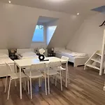 T&k - - 2 Schlafzimmer - Vollausgestattet 公寓 盖尔森基兴