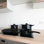 T&k - - 2 Schlafzimmer - Vollausgestattet 아파트